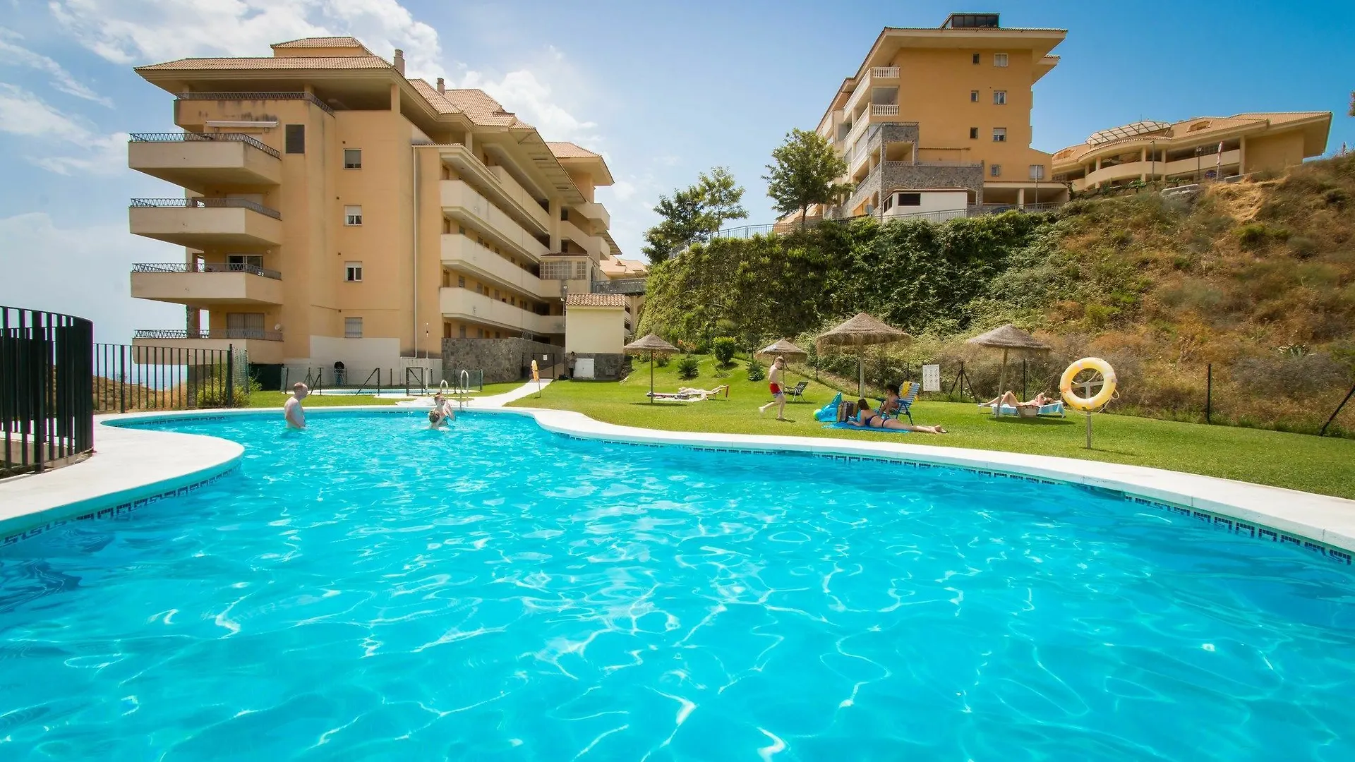 Holidays2Fuengirola Carvajal Apartamento Fuengirola