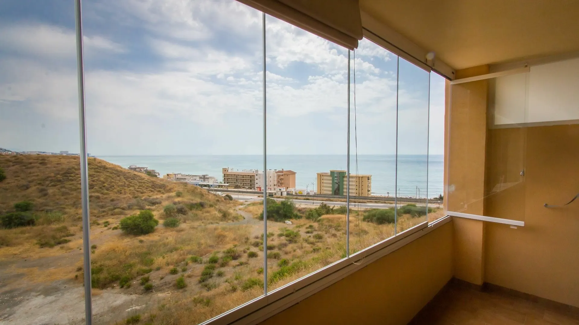Apartamento Holidays2Fuengirola Carvajal Espanha